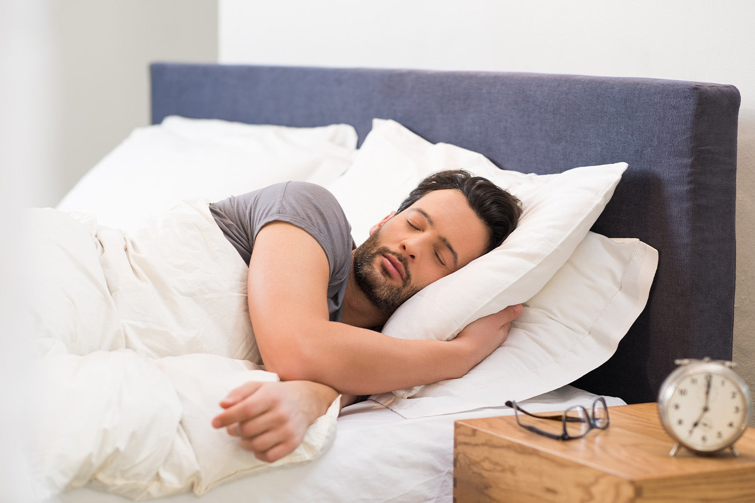 Is It Bad To Sleep on Your Side? 4 Factors To Keep in Mind SONU Sleep